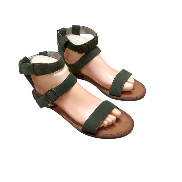 Boutique by Corkys Women's Size 10 Allison Sandals Ankle Strap Green Suede - Picture 2 of 9